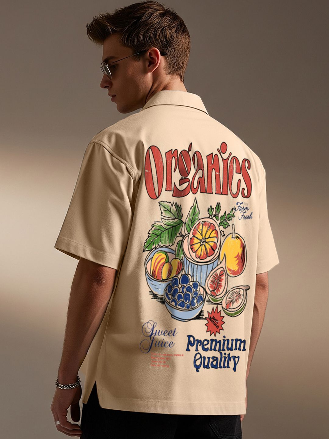 VEIRDO Men Relaxed Oversized Fit Graphic Printed Cuban Collar Pure Cotton Casual Shirt