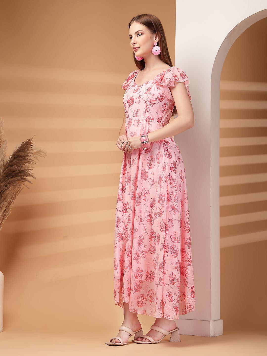 Buy R.Code by The Roadster Life Co. Floral Print Georgette Fit