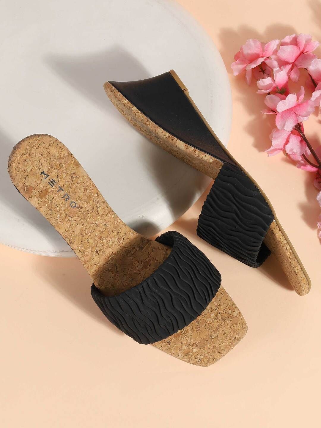 Metro Women Textured Wedge Heels Sandals