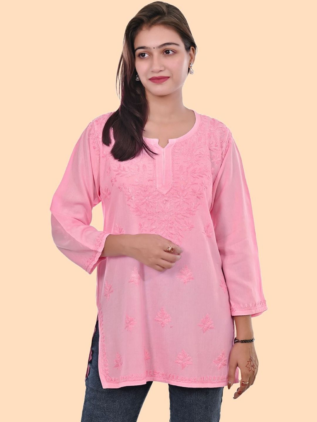 MALABIS Women Dyed Embroidered Rayon Chikankari Kurti