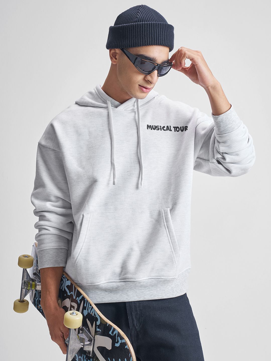 HIGHLANDER Men White Melange Over Sized Drop Shoulder Hooded Sweatshirt