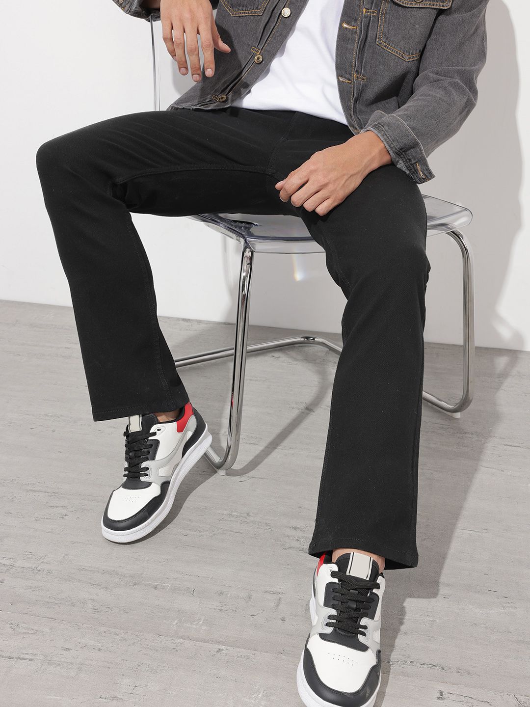The Roadster Life Co. Men Bootcut Stretchable Jeans