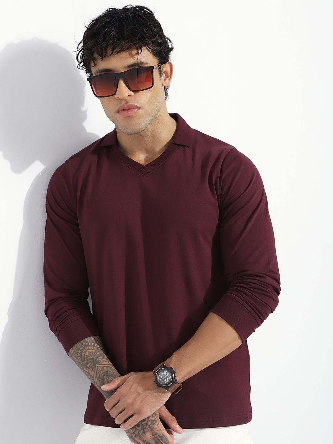 DILLINGER Men Regular Fit Long Sleeve Solid V-Neck Collar Tshirt