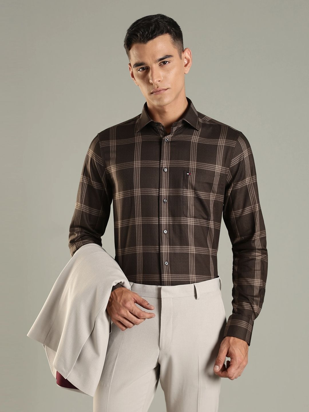 Tommy Hilfiger Tommy Hilfiger Men Checked Spread Collar Pure Cotton Formal Shirt