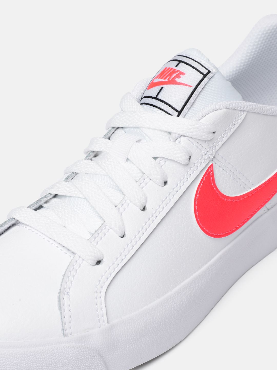 nike court royale ladies trainers