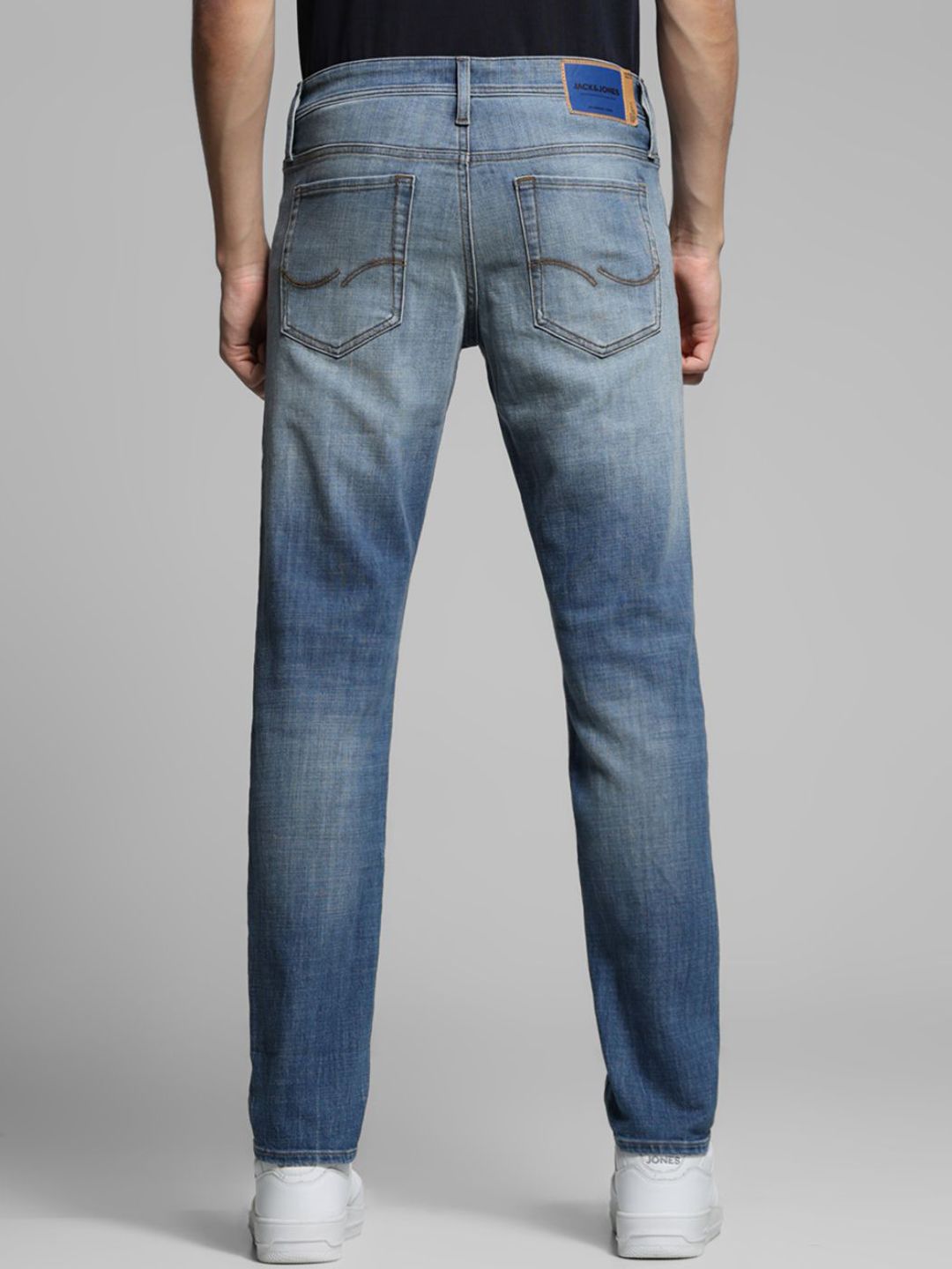 Slim Fit Low-Rise Heavy Fade Stretchable Jeans