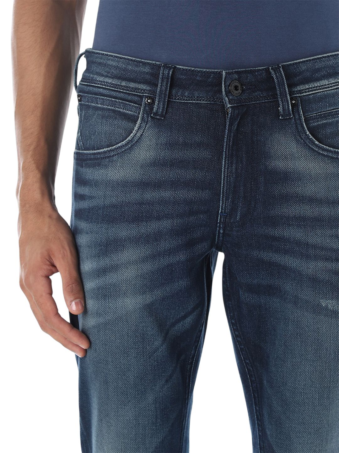Slim Fit Low-Rise Cat Scratches Light Fade Stretchable Jeans