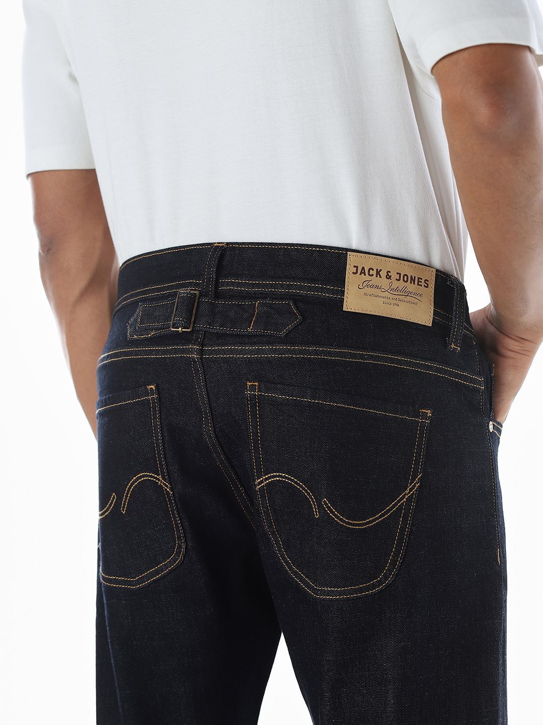 Regular Fit Low-Rise Stretchable Jeans