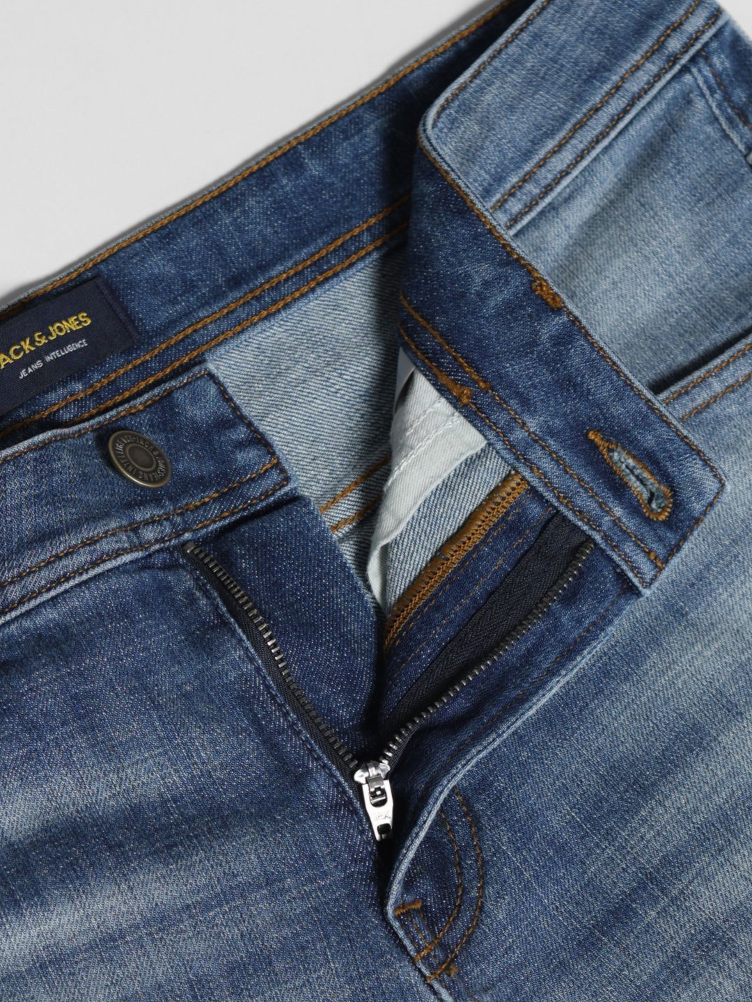 Slim Fit Low-Rise Heavy Fade Stretchable Jeans