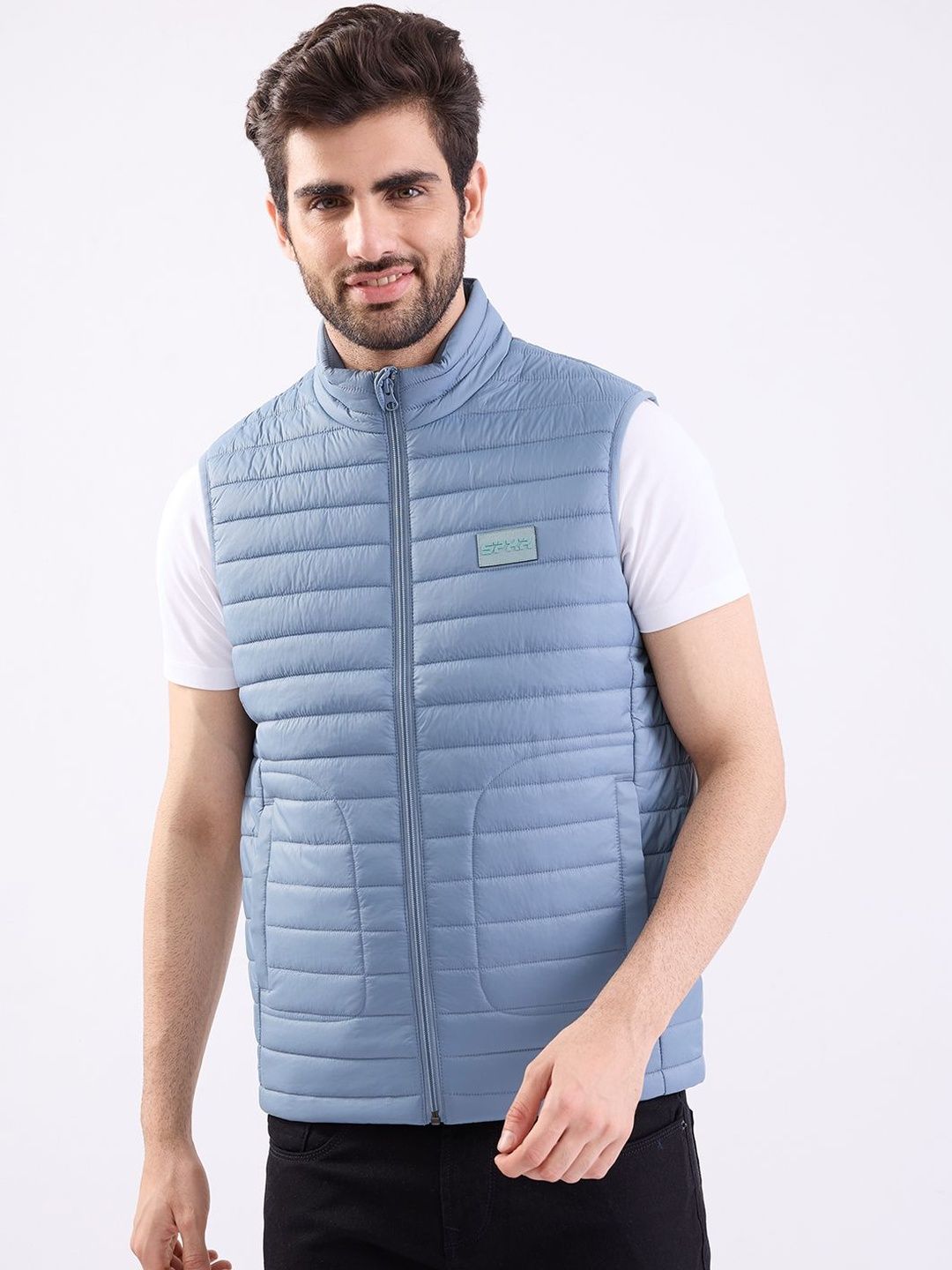 SPYKAR Men Straight Fit Sleeveless Nylon Jackets