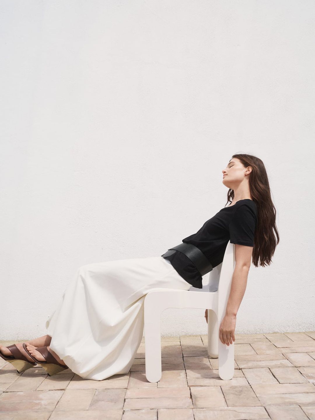 V-Neck Drop-Shoulder Sleeves Relaxed Pure Cotton T-shirt