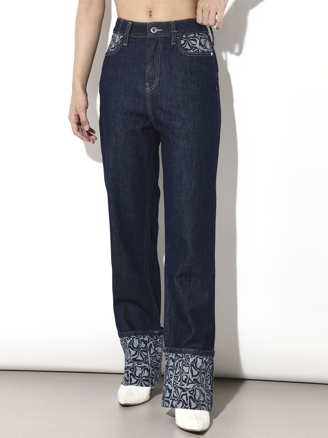 ONLY Women Straight Fit Mid-Rise Embroidered Denim Jeans