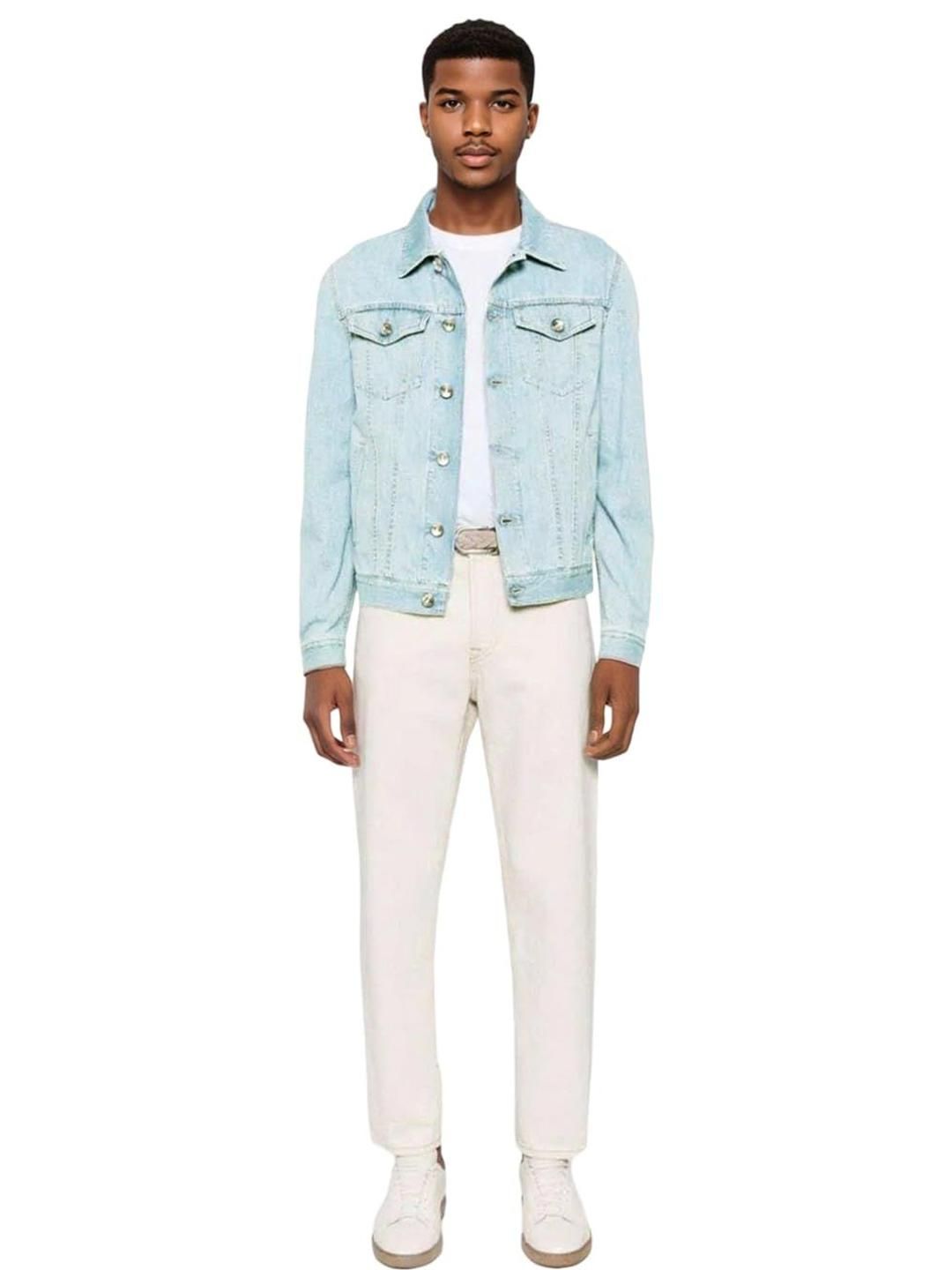 Stylecast X Kotty Men Spread Collar Solid Denim Jacket