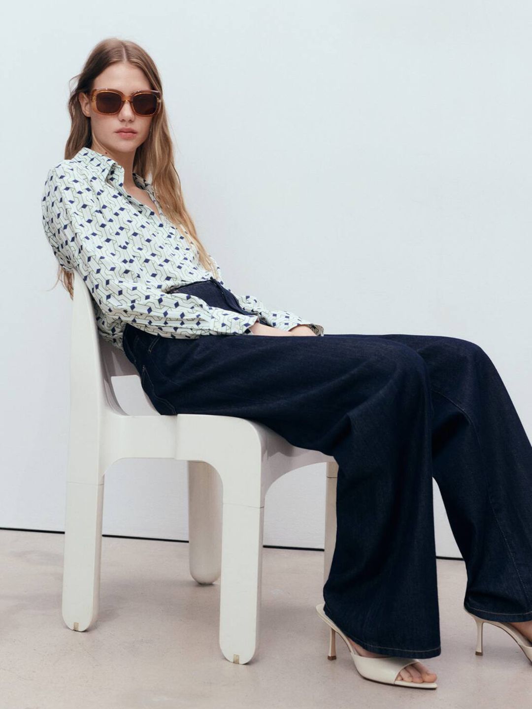 Geometric Printed Spread Collar Regular Fit Casual Shirt