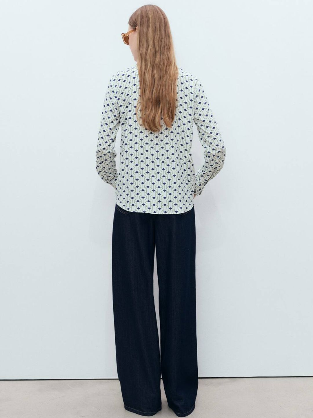 Geometric Printed Spread Collar Regular Fit Casual Shirt