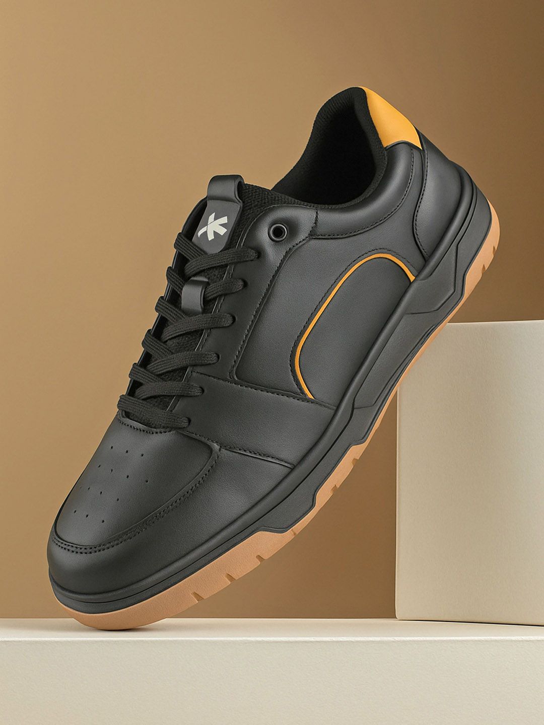 HRX by Hrithik Roshan Men Perforations Sneakers