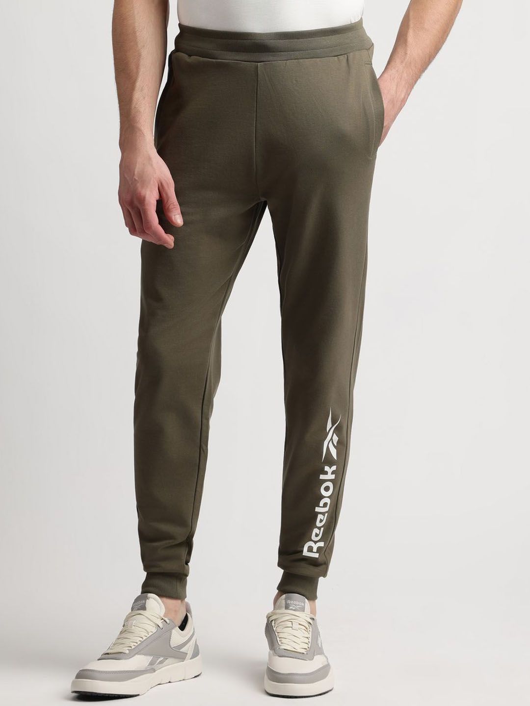Reebok Men Mid Rise Breathable Joggers