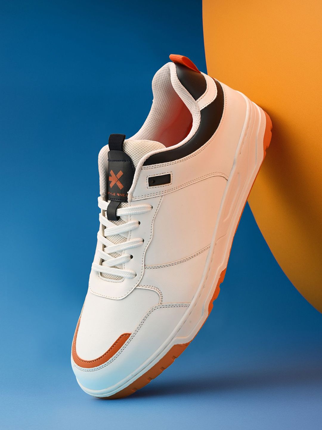 HRX by Hrithik Roshan Men Colourblocked Sneakers