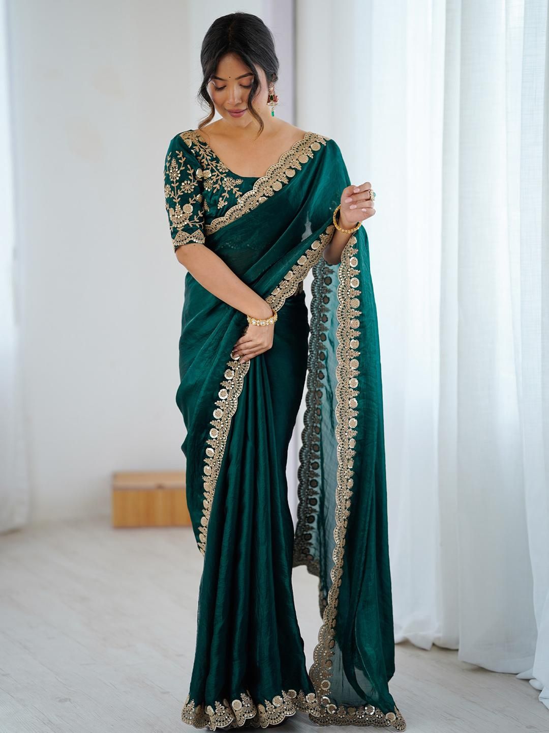 Buy HERE&NOW Floral Woven Design Zari Saree - Sarees for Women