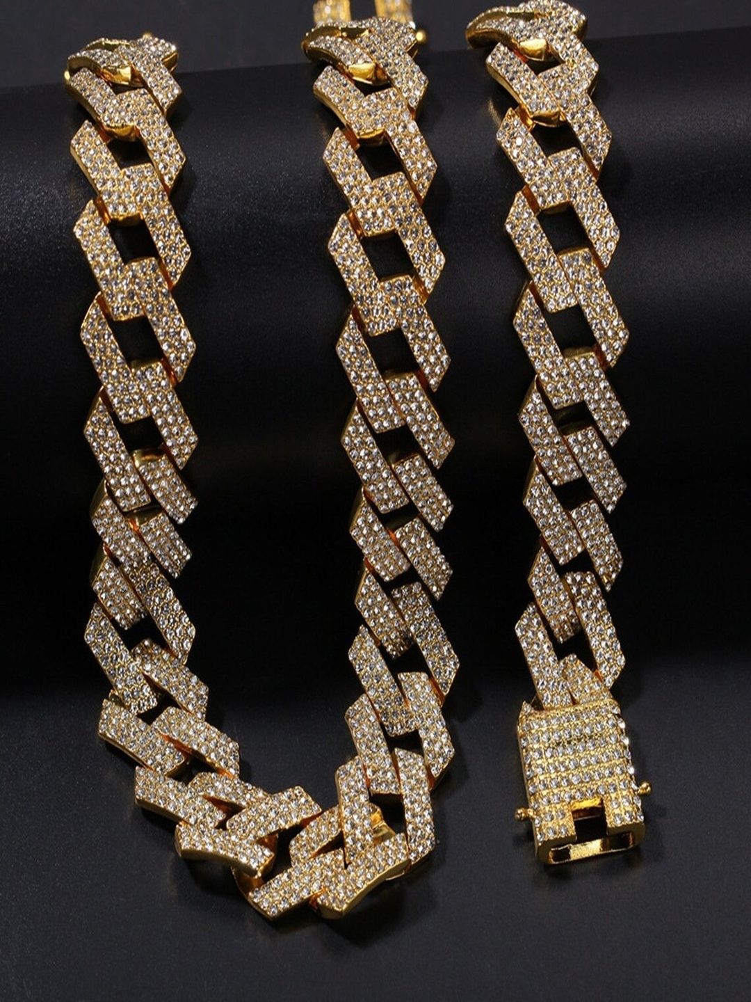 Newitin Unisex Gold-Plated Cubic Zirconia Studded Statement Chain