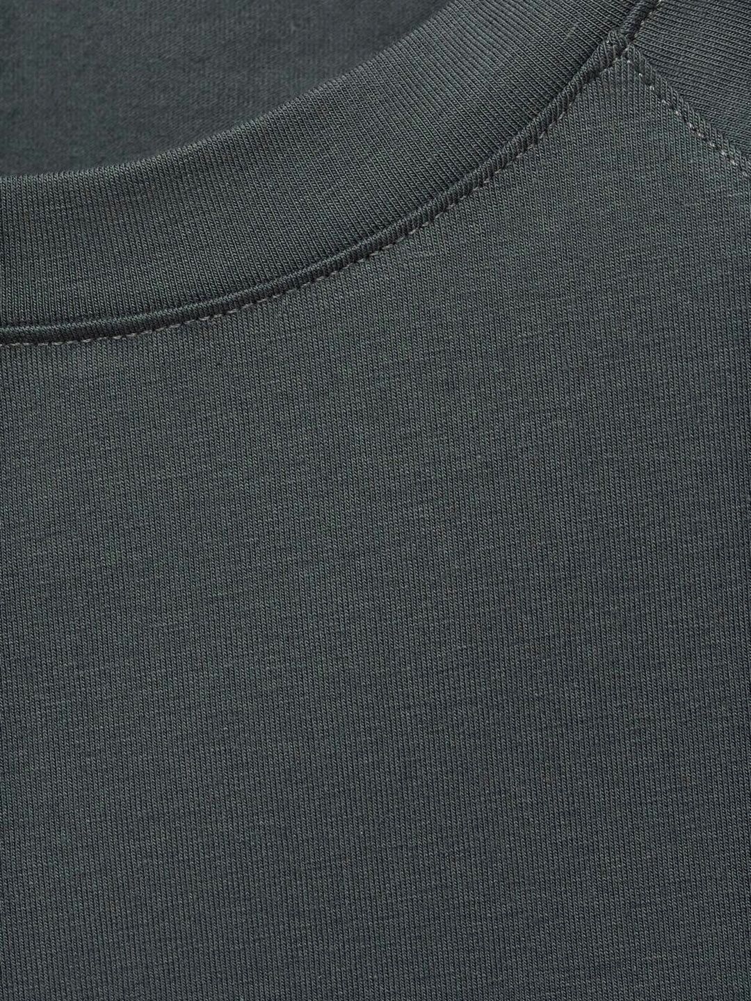 Embellished Raglan Sleeves T-shirt