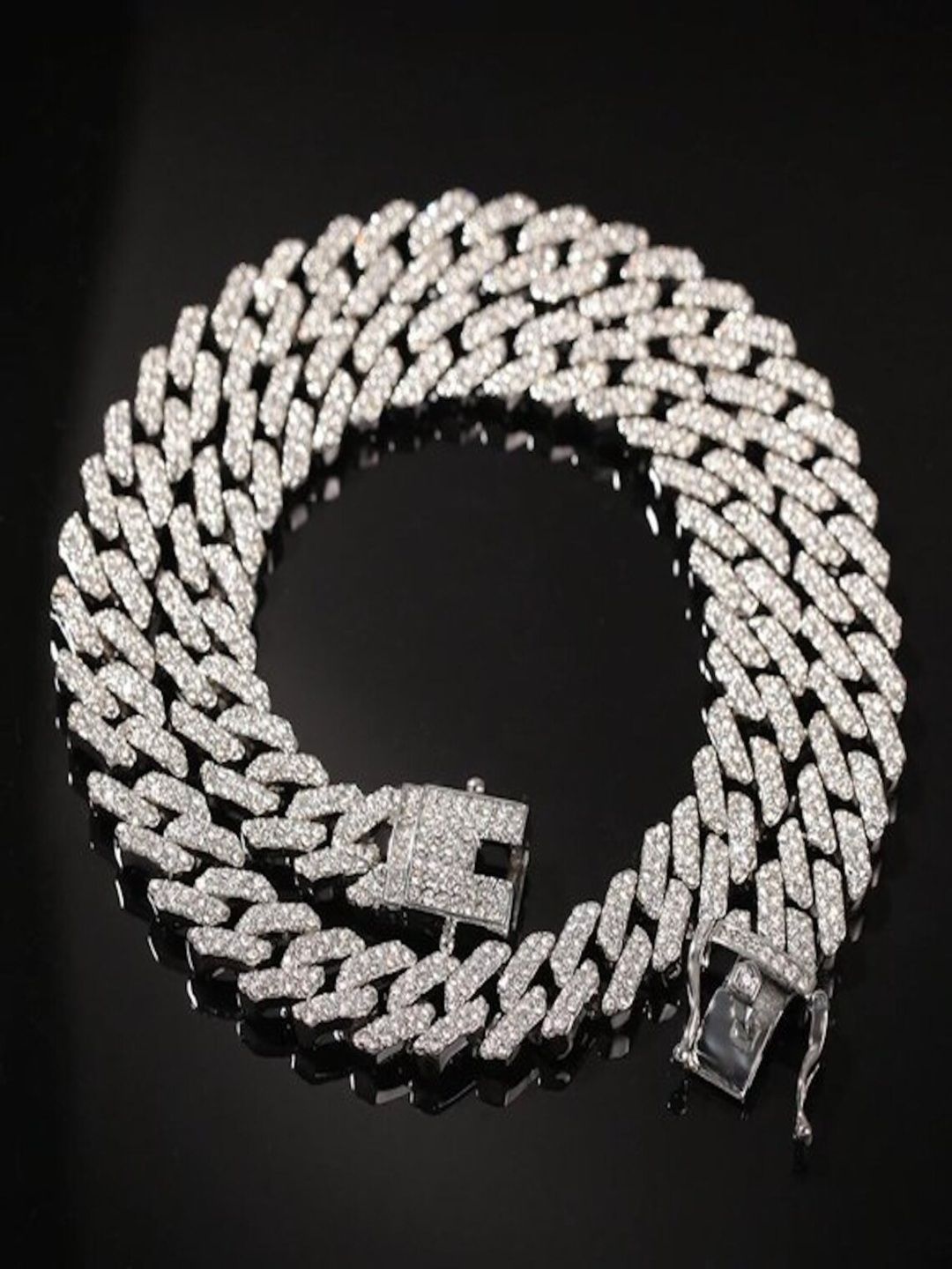 Tustrion Unisex Silver-Plated Cubic Zirconia Studded Minimal Chain