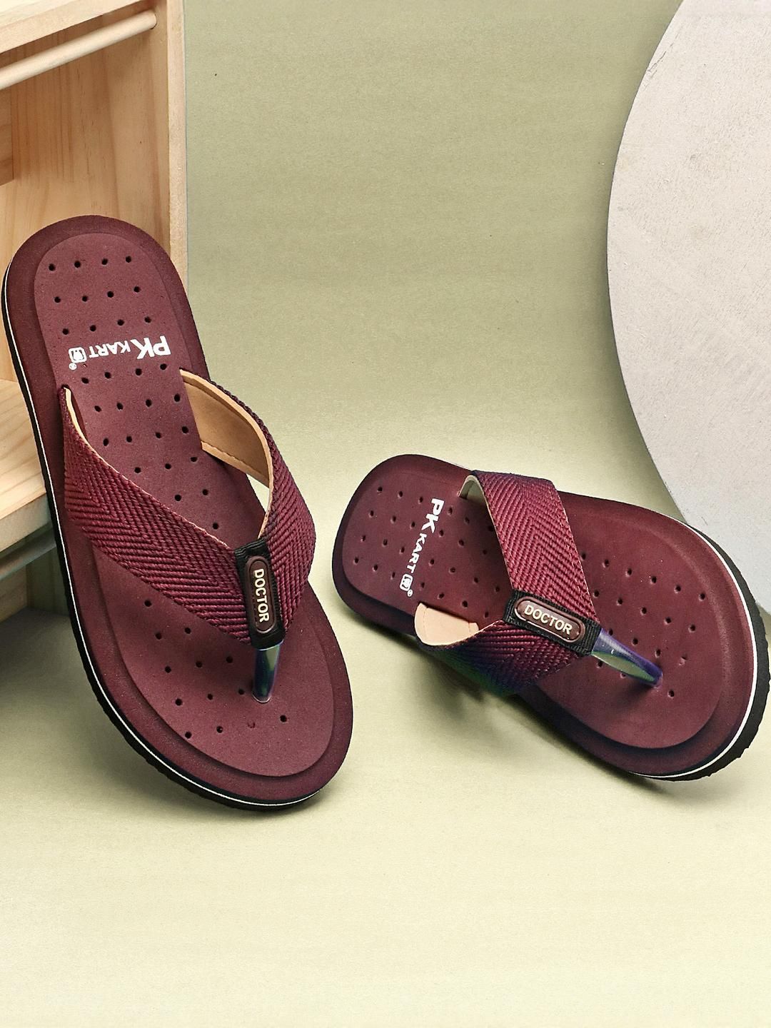 PKKART Men Red EVA Thong Flip-Flops
