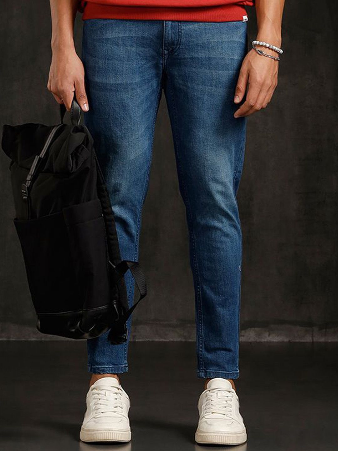 WROGN Men Comfort Skinny Fit Mid-Rise Heavy Fade Jeans