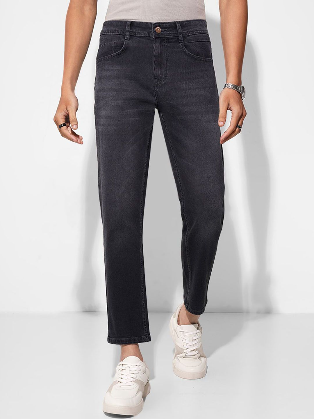 SF JEANS by Pantaloons Men Slim Fit Mid-Rise Slash Knee Light Fade Jeans