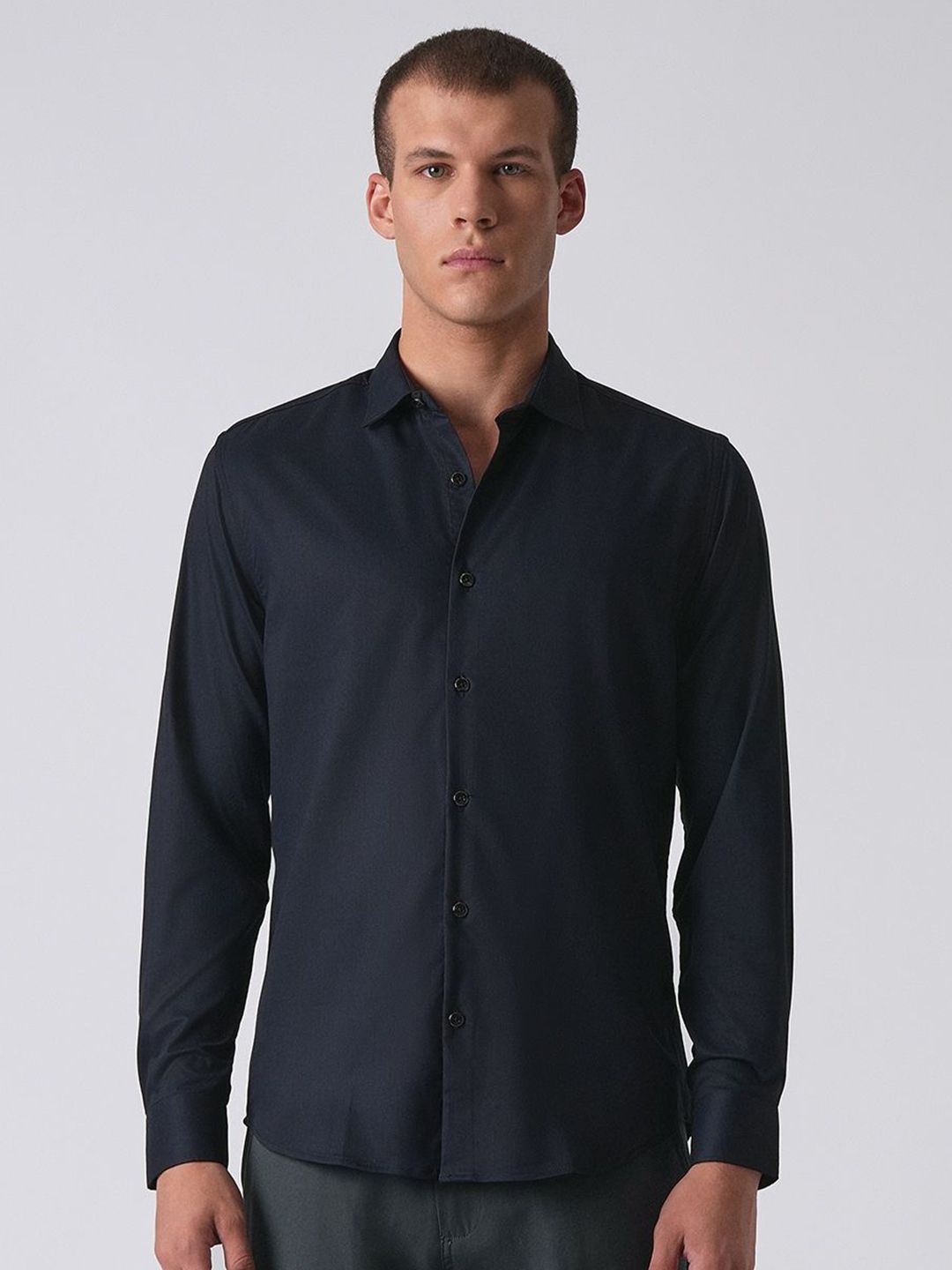 Banana Club Men Classic Slim Fit Formal Shirt