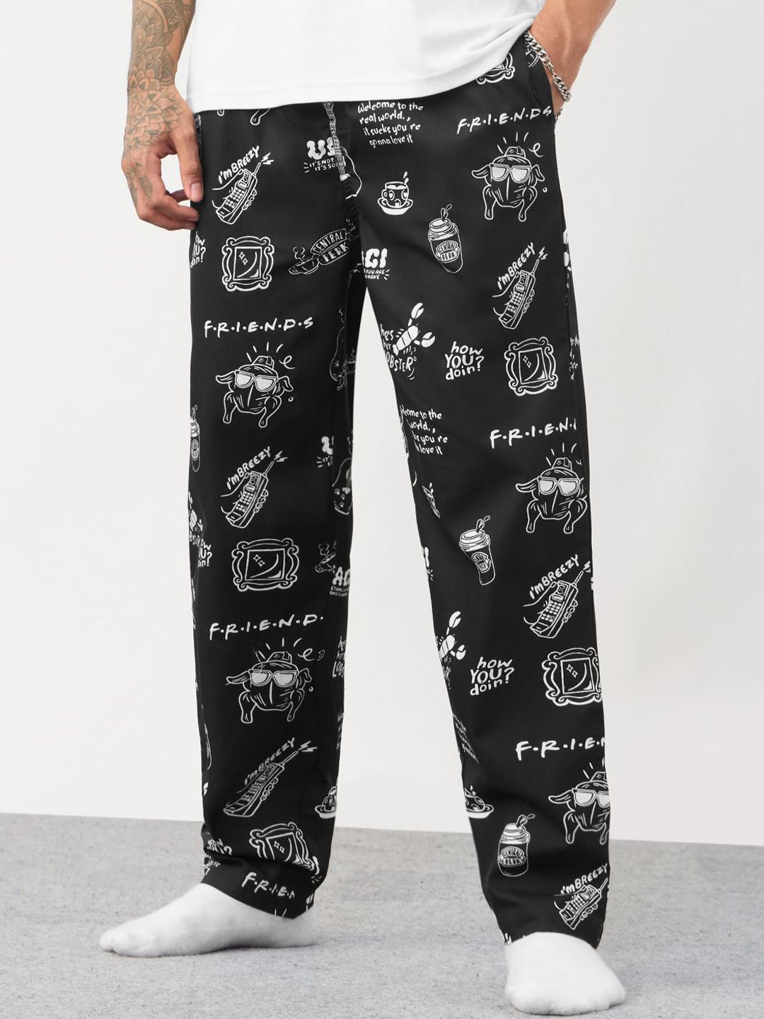 The Souled Store Men Friends Black Lounge Pants