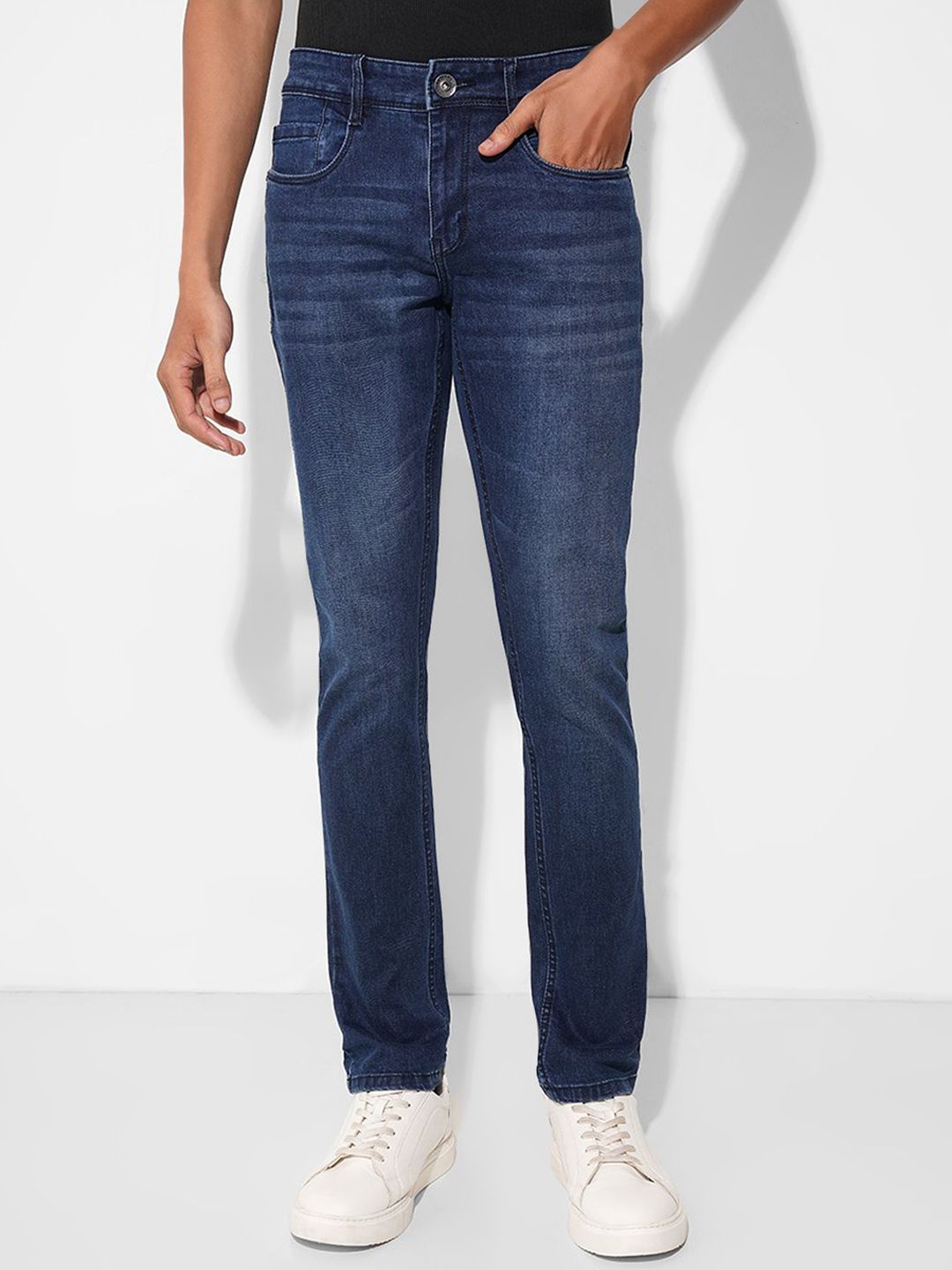 SF JEANS by Pantaloons Men Skinny Fit Mid-Rise Light Fade Jeans