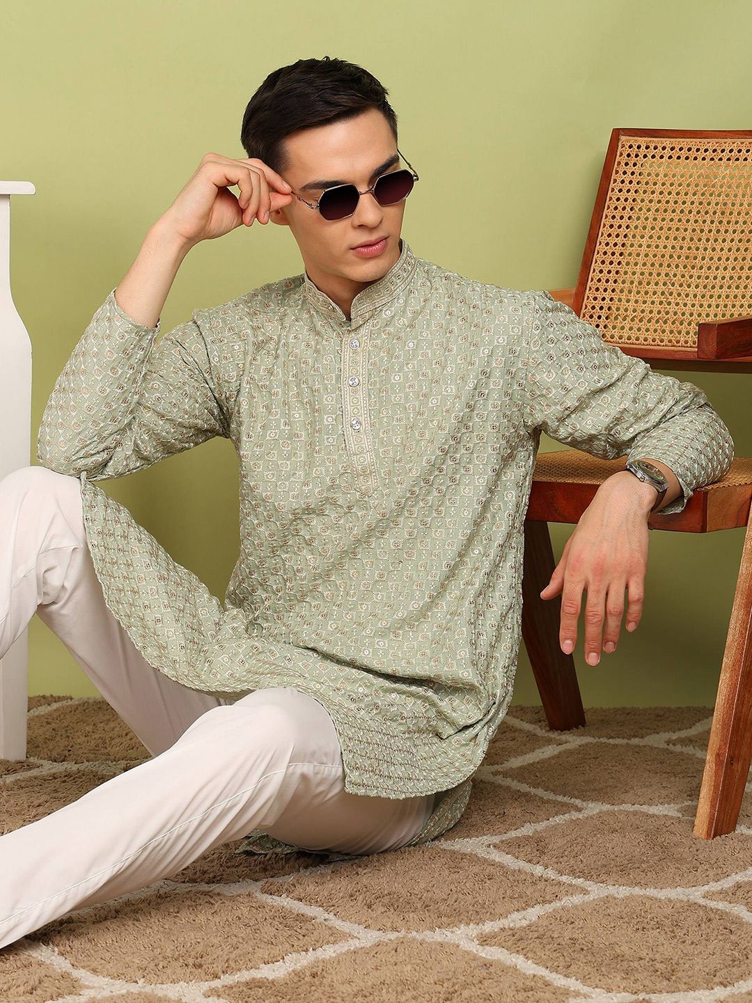 FUBAR Geometric Embroidered Thread Work Mandarin Collar Straight Kurta
