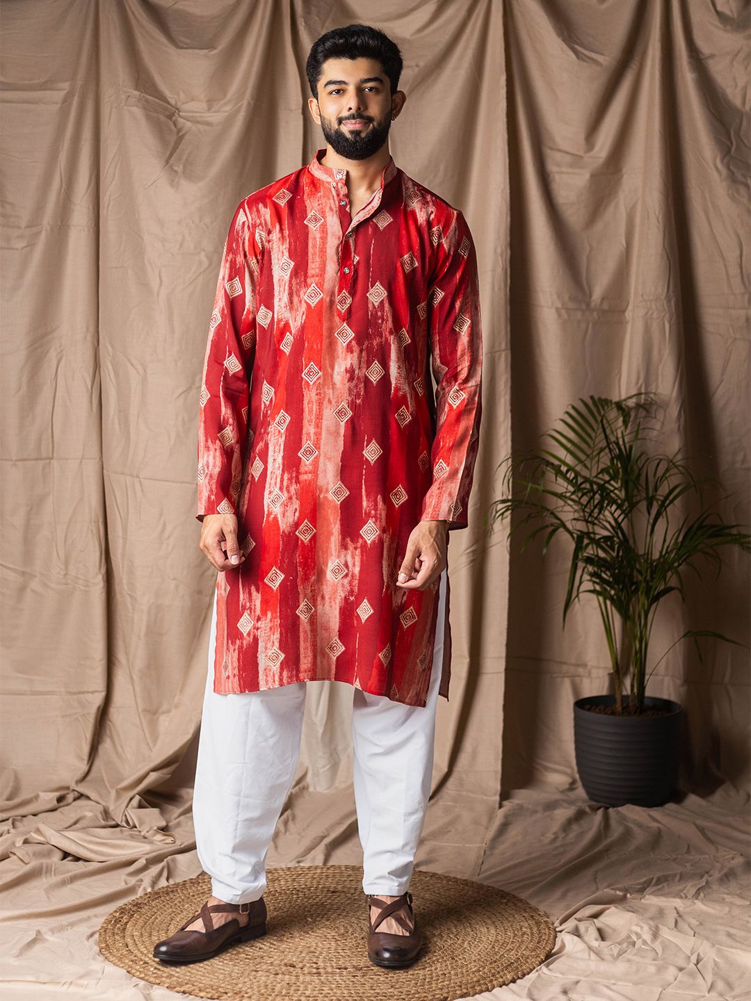 Rawayi Men Geometric Printed Festive Straight Kurta