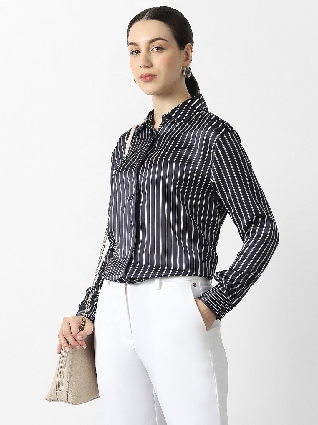 Van Heusen Woman Van Heusen Woman Vertical Striped Spread Collar Formal Shirt