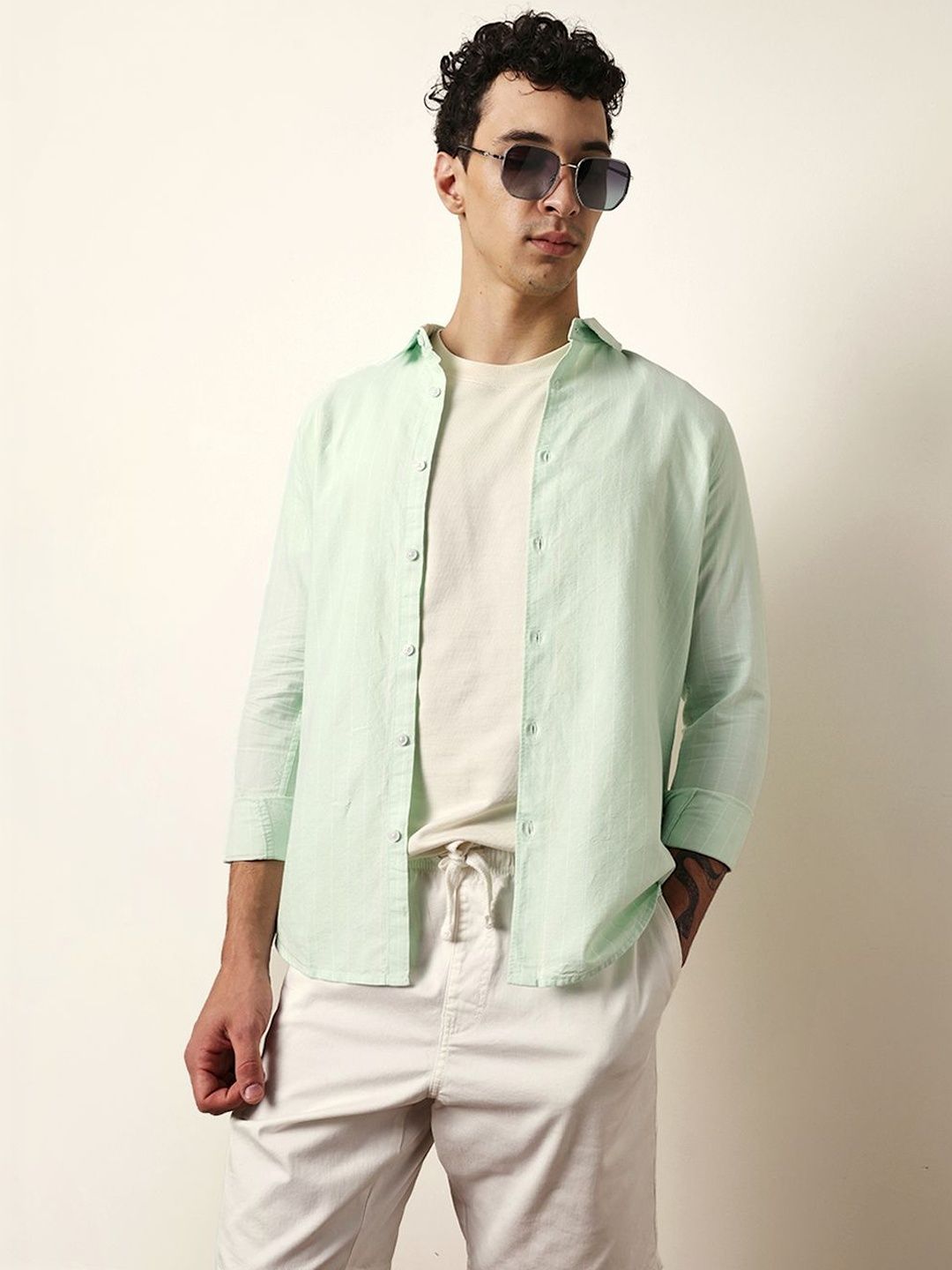 THE BEAR HOUSE Men Slim Fit Striped Casual Shirt