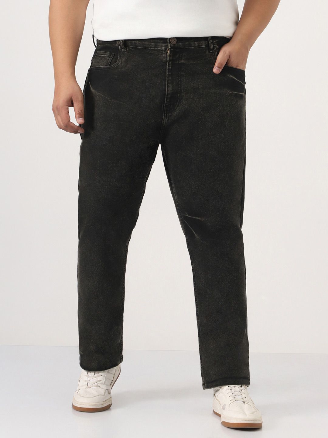 Urbano Plus Men Plus Size Straight Fit Mid-Rise Heavy Washed Stretchable Jeans