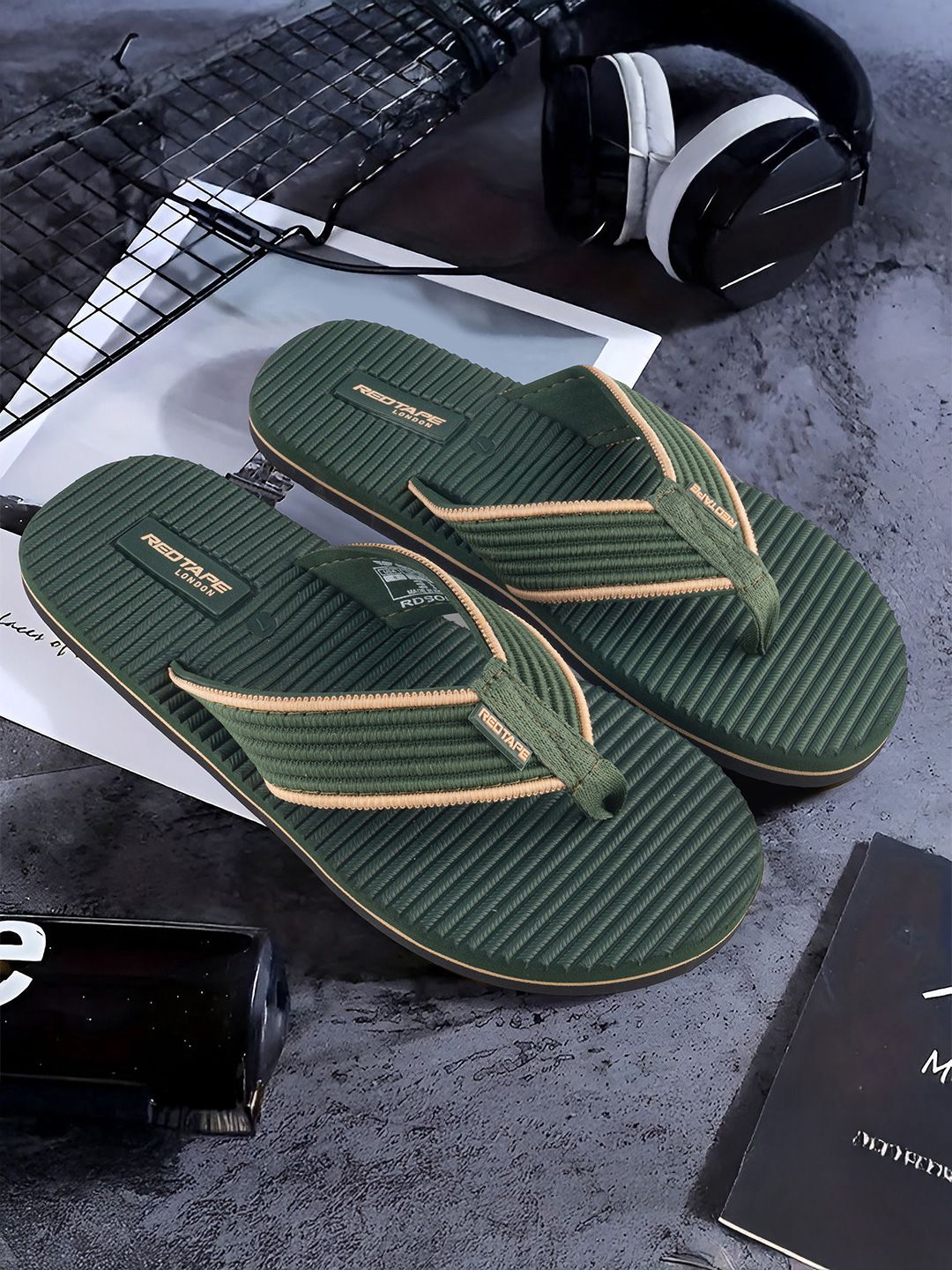 Red Tape Men Thong Flip-Flops