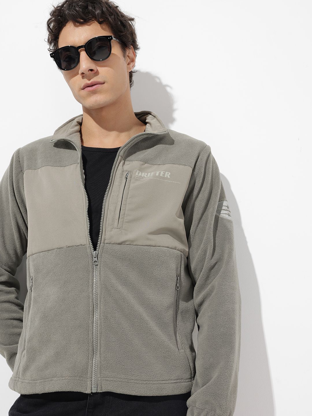 The Roadster Life Co. Spread Collar Tailored Jacket