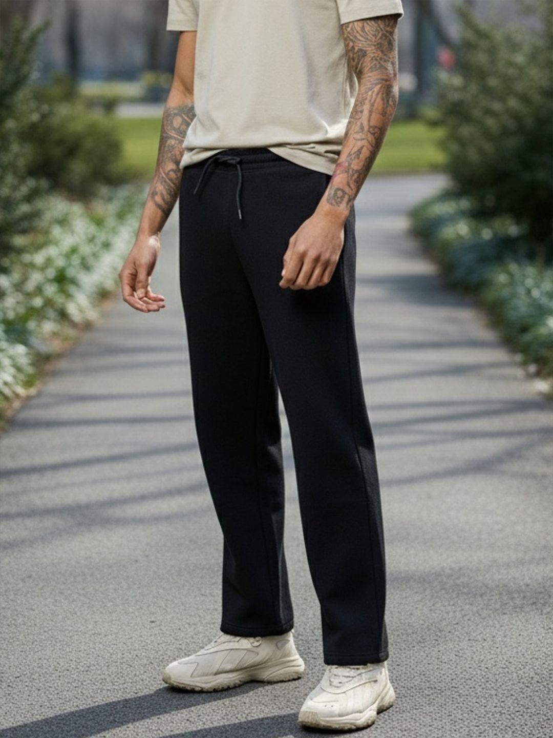 Buy XYXX Men Solid Black IntelliSmooth Pulse Relaxed Sweatpants