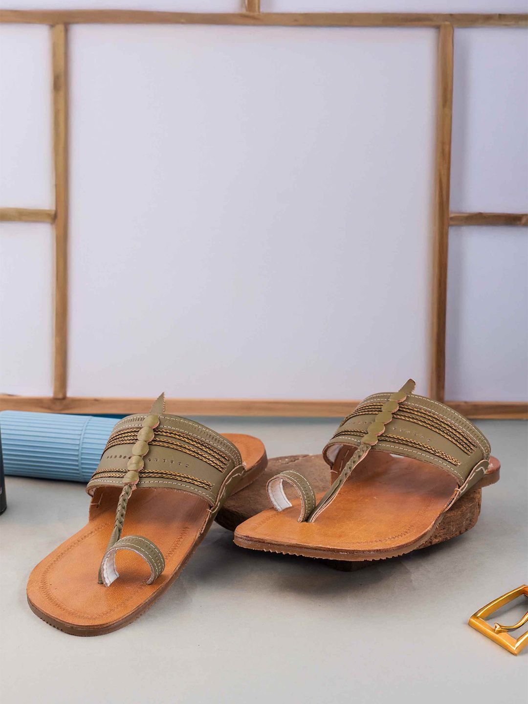 House of Pataudi Men Leather Ethnic Comfort Sandals