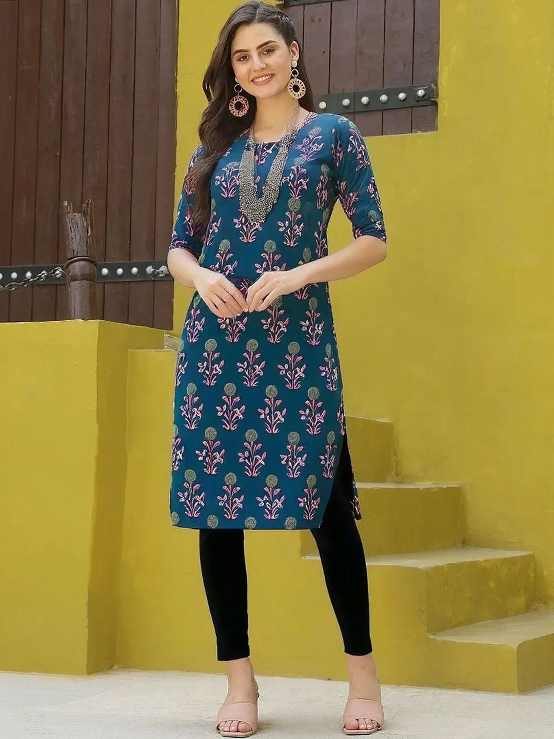 popmantra Women Ethnic Motifs Printed Crepe Kurta