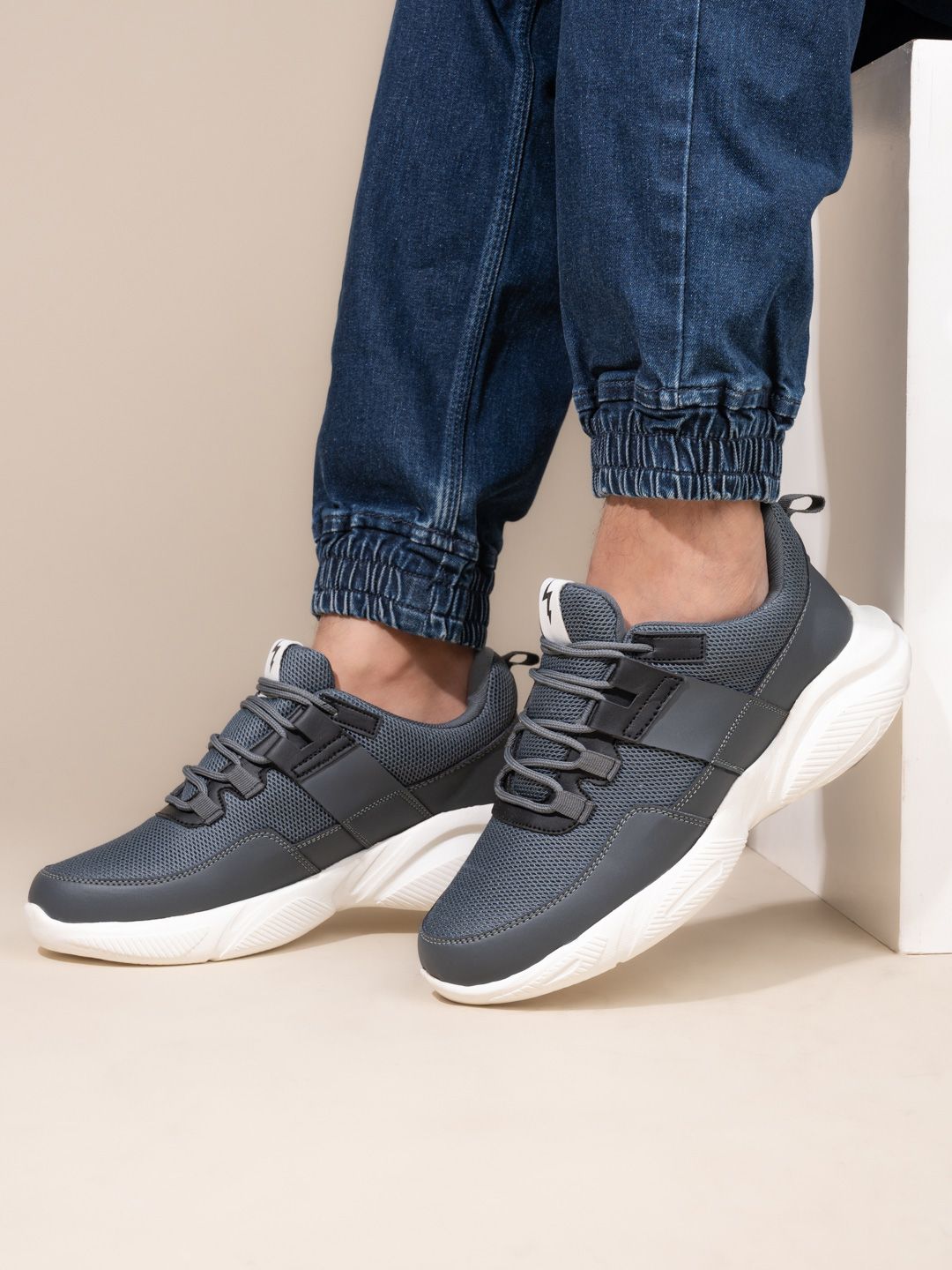 SNEAKLAB Men Marking Outsole Lace-Ups Running Shoes