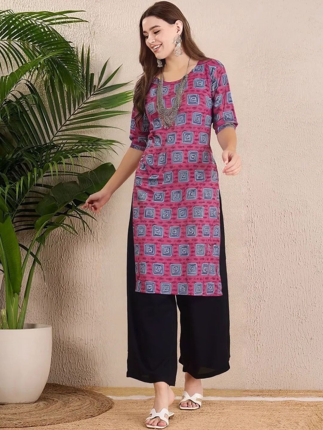 popmantra Women Ethnic Motifs Printed Crepe Kurta