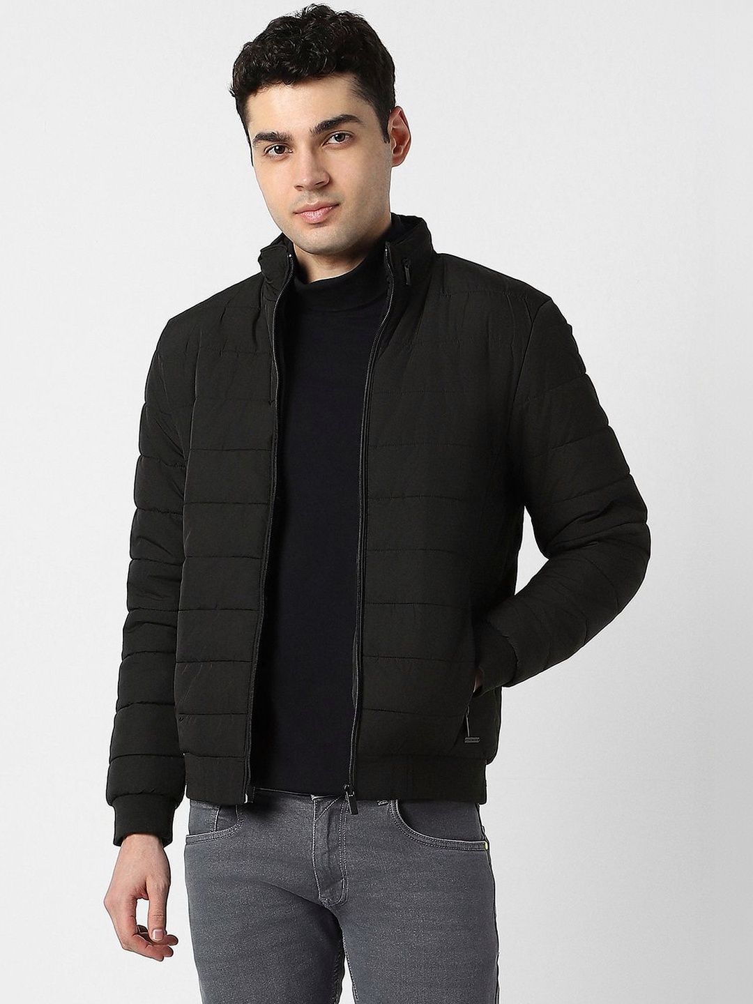 Peter England Casuals Men Lightweight Puffer Jacket