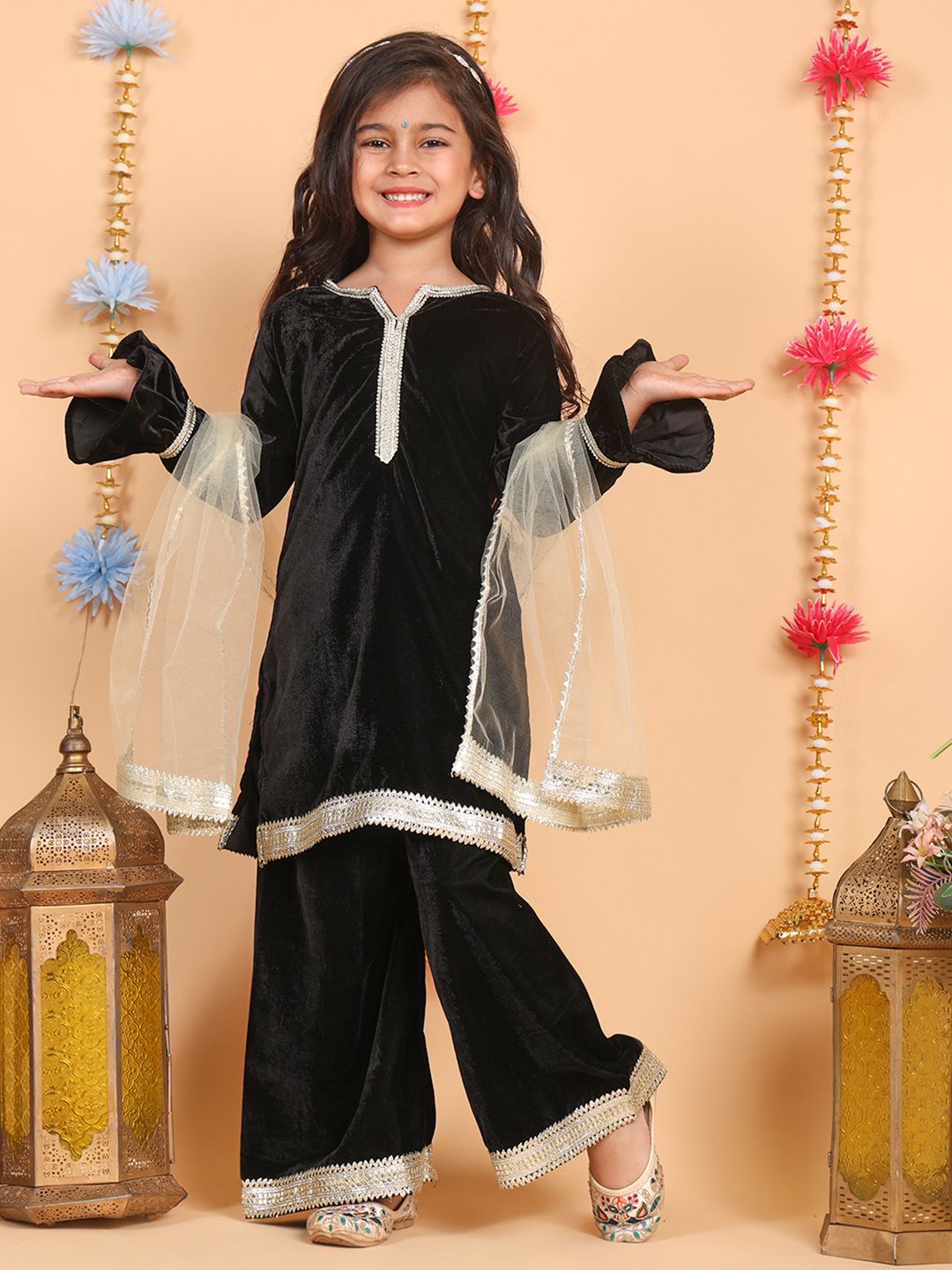 Superminis Girls Regular Gotta Patti Velvet Kurta with Palazzos & With Dupatta