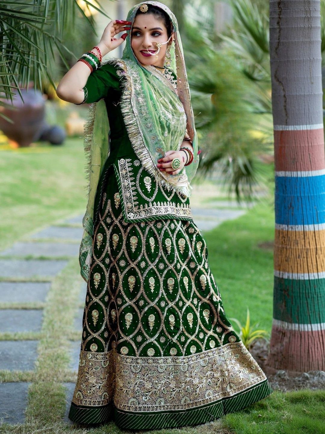 KALYANI TEXTILE Embellished Sequinned Semi-Stitched Lehenga & Unstitched Blouse With Dupatta