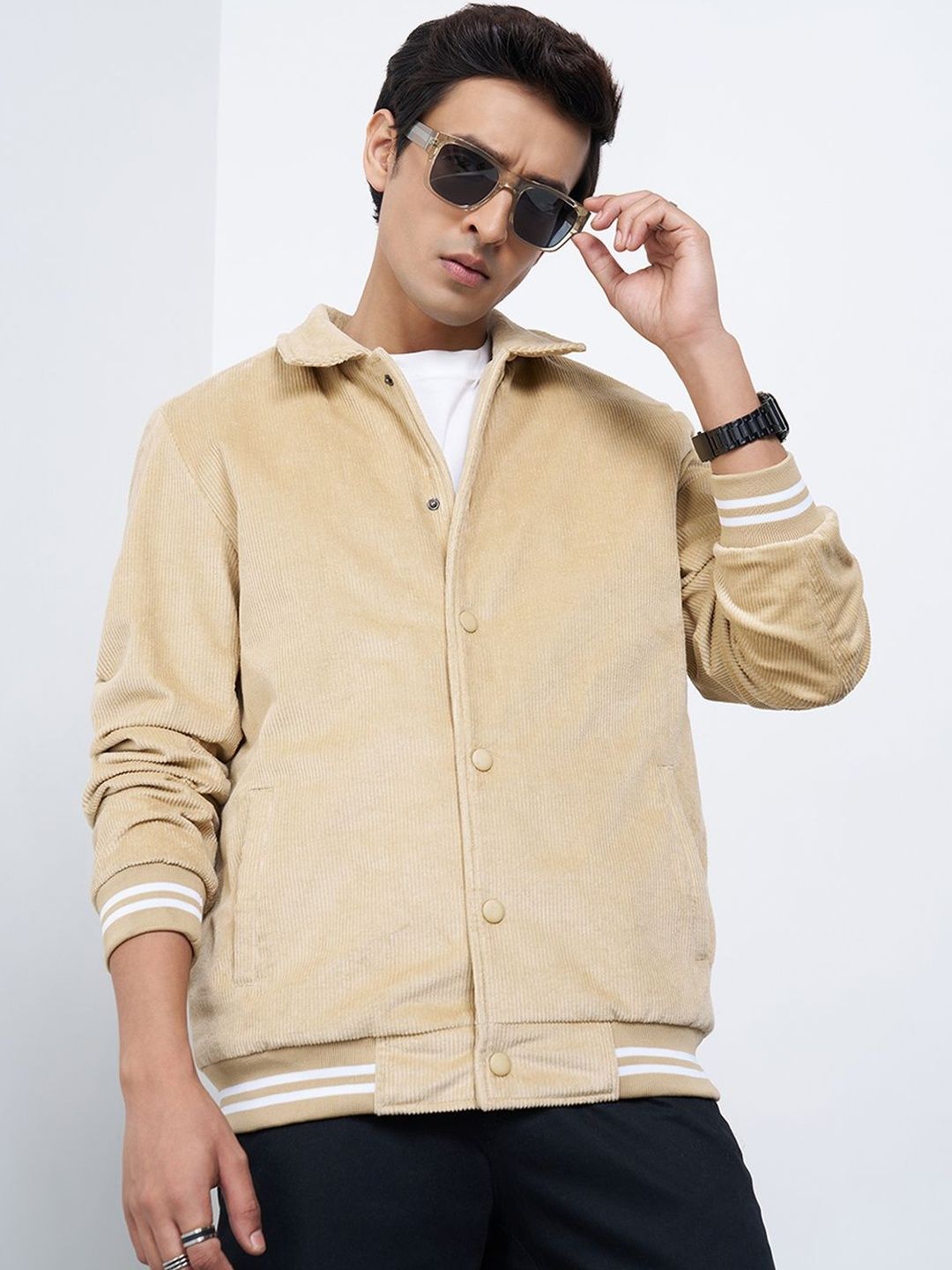 Peregrine by Pantaloons Men Bomber Jacket