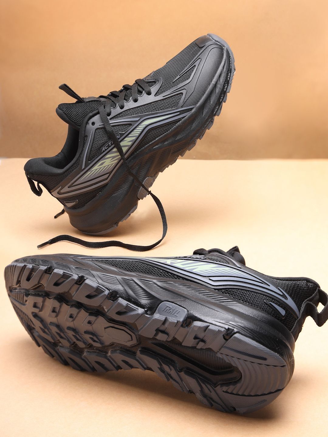 Action Men Mesh Running Non-Marking Shoes