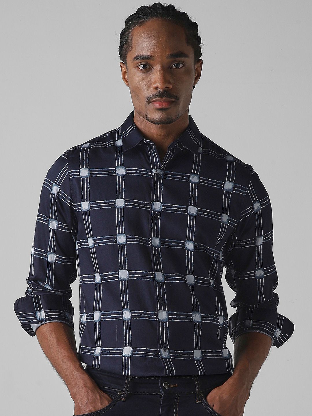 Mufti Mufti Men Slim Fit Geometric Printed Spread Collar Cotton Casual Shirt